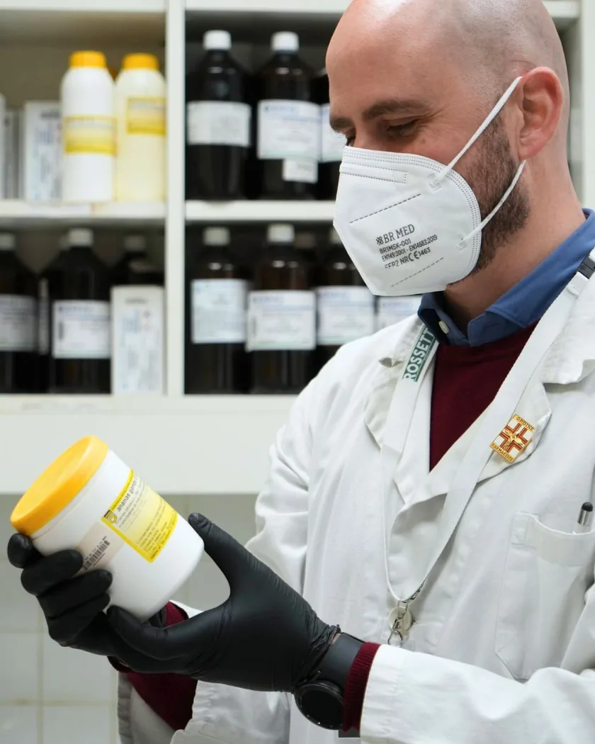 Farmacia Rossetti — 2